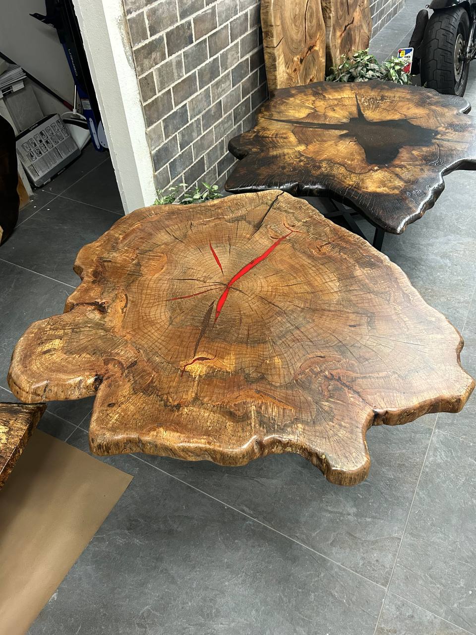 Hickory Round Wood Slab RWS006-5156 - Image 4