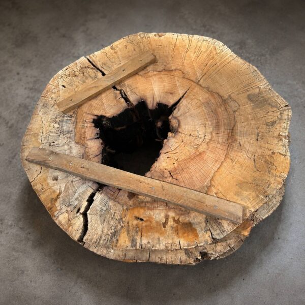 Round Water Oak coffee table top 33 inch diameter 3 inch thick solid hardwood slab handcrafted in Florida